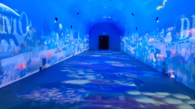離海最遠(yuǎn)的海洋文化中心，SEEMILE點(diǎn)亮嵌入沙漠的海底隧道